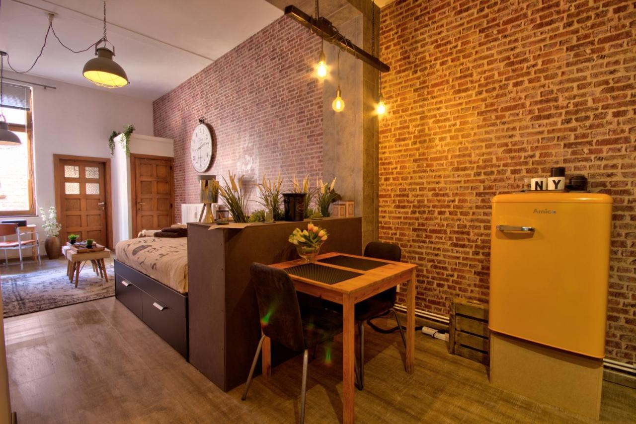 New York Loft - Fully Equipped And Available Long-Term - Perfect Location In City Center Apartment Namur Exterior foto